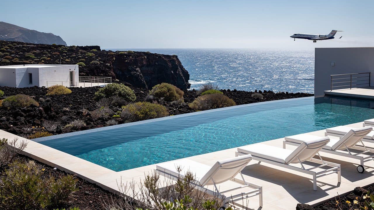 Critiques en Espagne contre les vacances d'été prolongées de Sánchez à Lanzarote