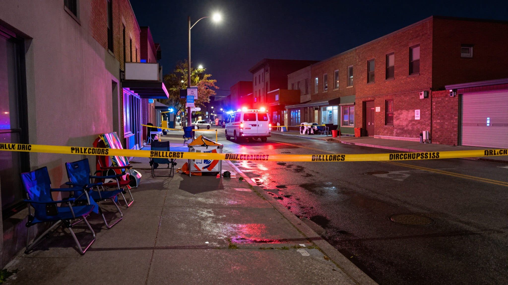 Deux morts lors d'une fusillade lors d'un festival de salsa à Toronto – le suspect en fuite