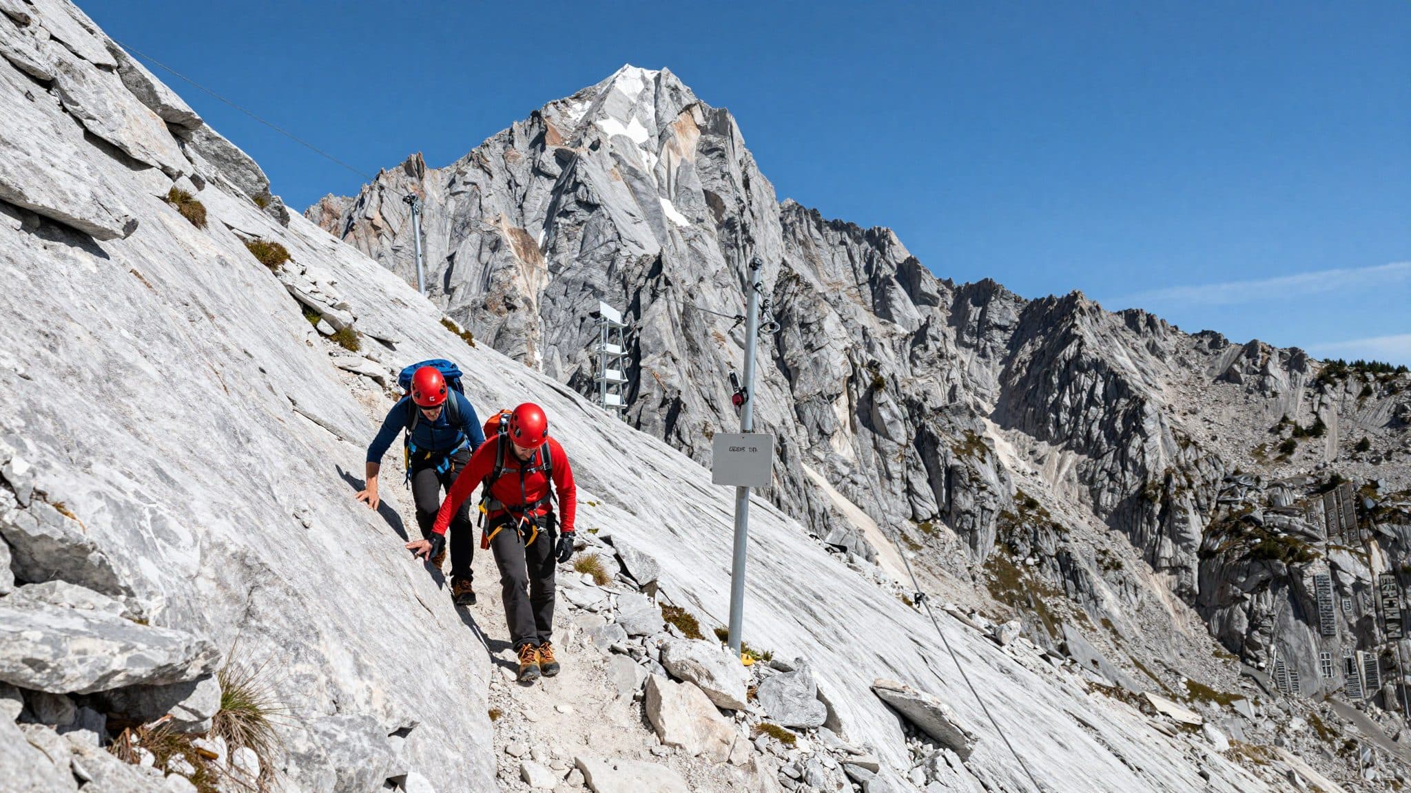 Un homme de 57 ans ivre et sans équipement de via ferrata en route sur le Drachenwand