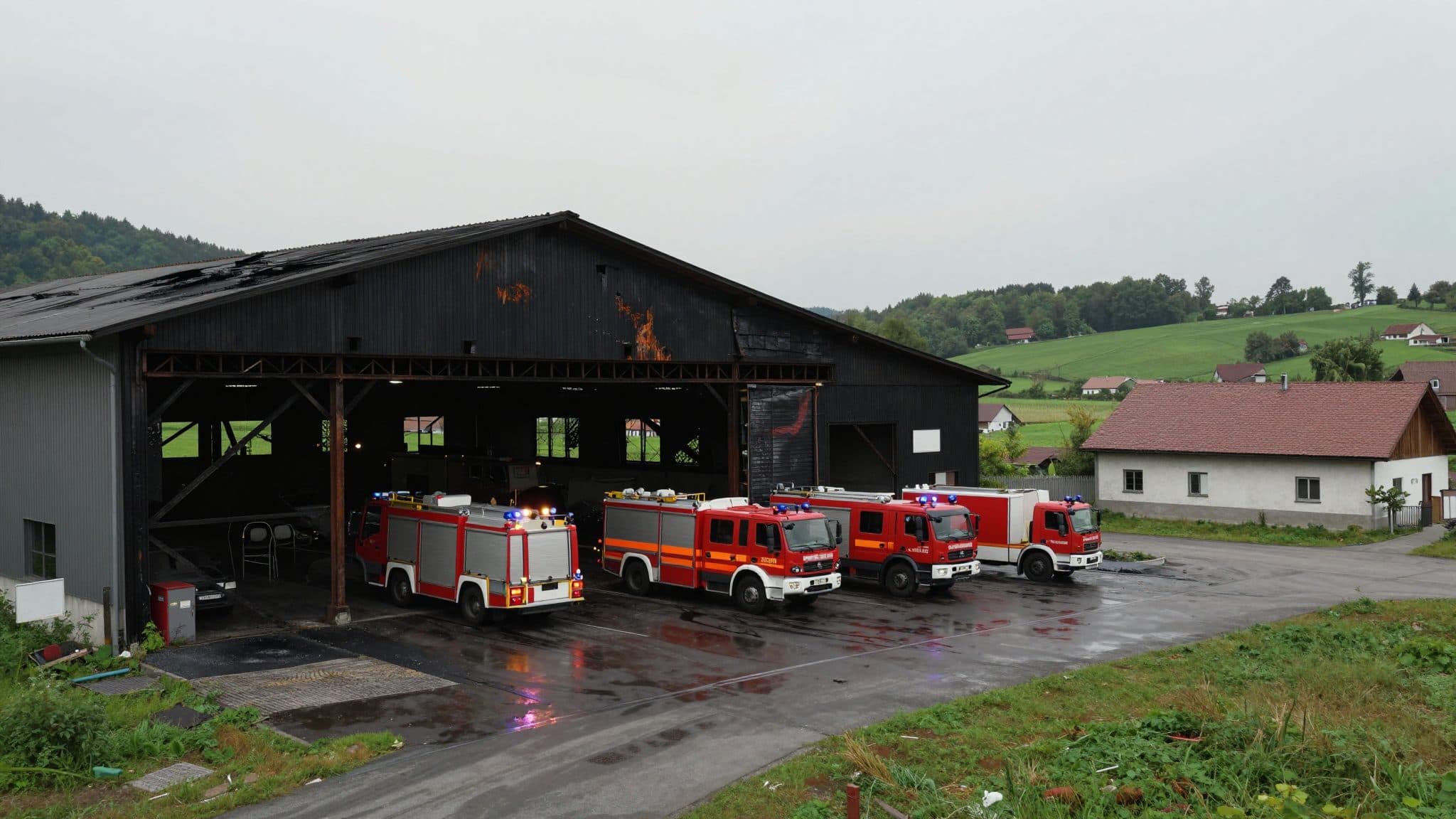 Enquête après une explosion dans une entreprise pyrotechnique en Basse-Autriche – un employé grièvement blessé