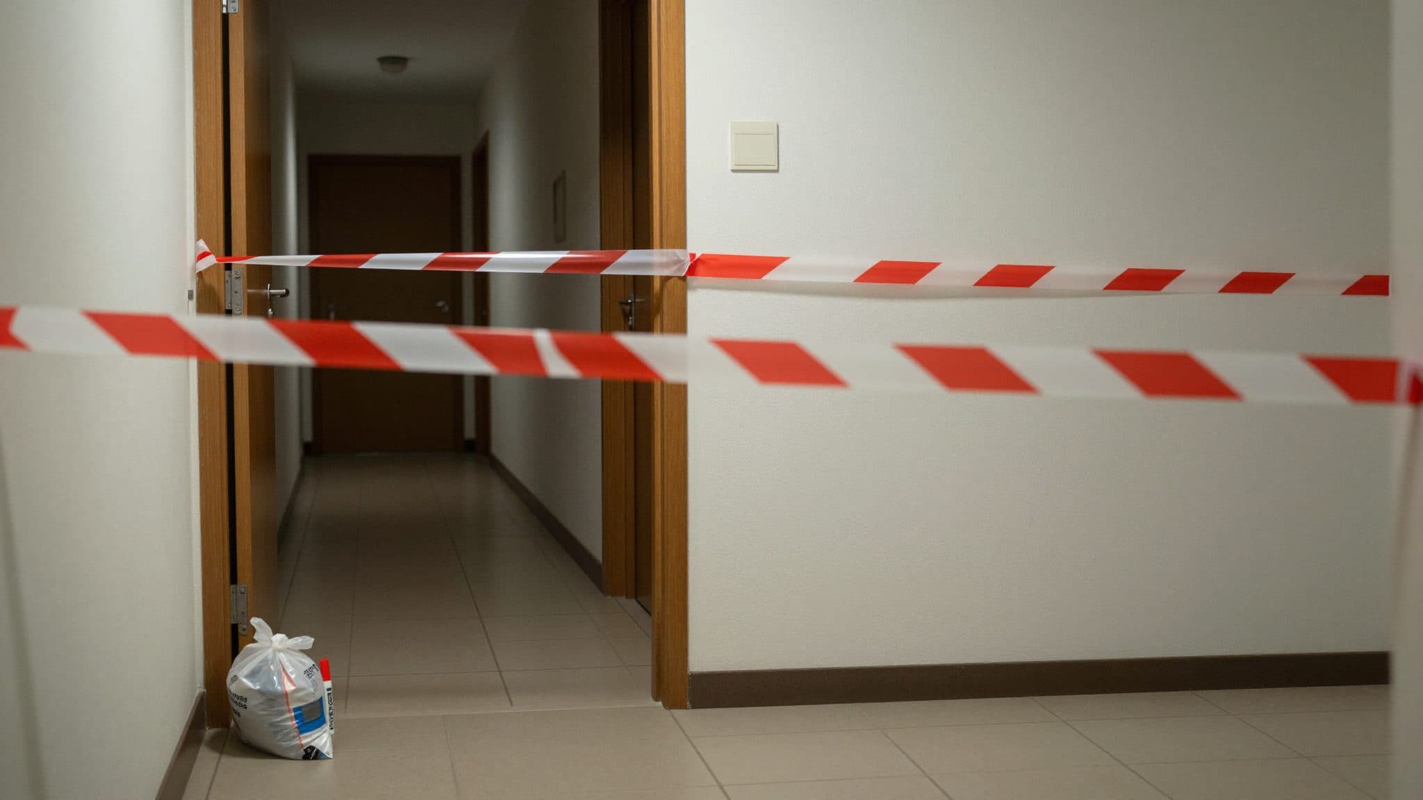 Attaque au couteau à la porte d'un appartement à Graz : un homme de 34 ans arrêté