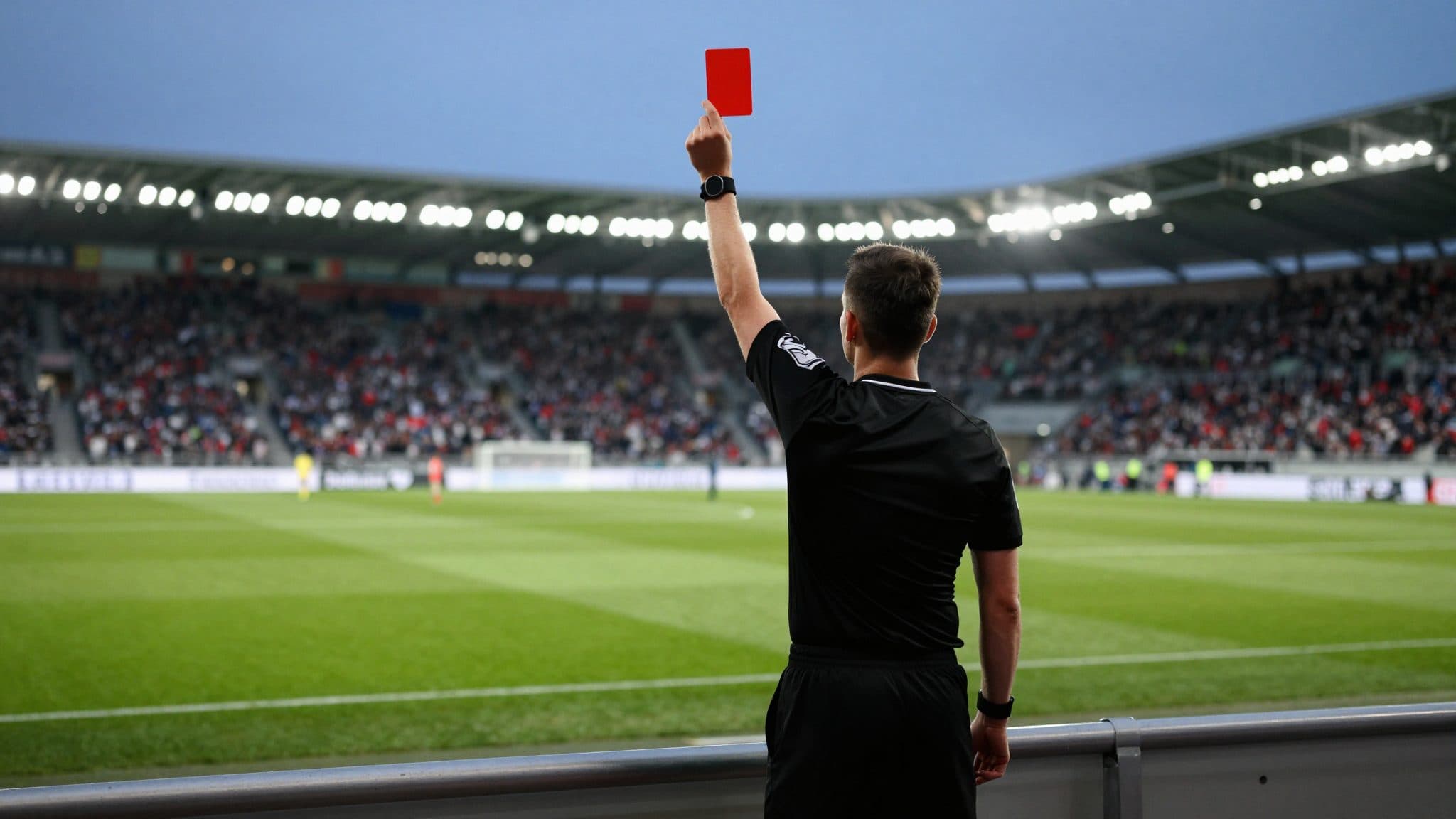 Bâle perd Moussa Cissé après deux cartons jaunes rapides lors du match contre Sion