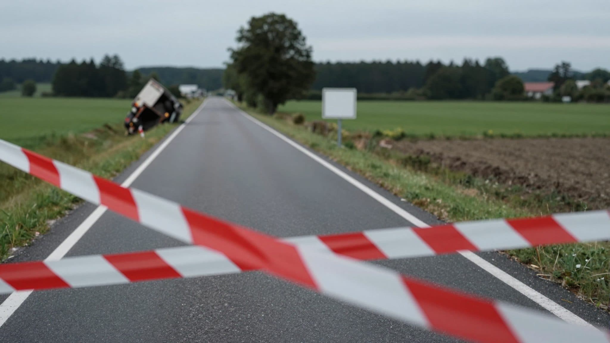 Une femme de 62 ans meurt dans une collision frontale avec un semi-remorque sur la B73 en Südoststeiermark