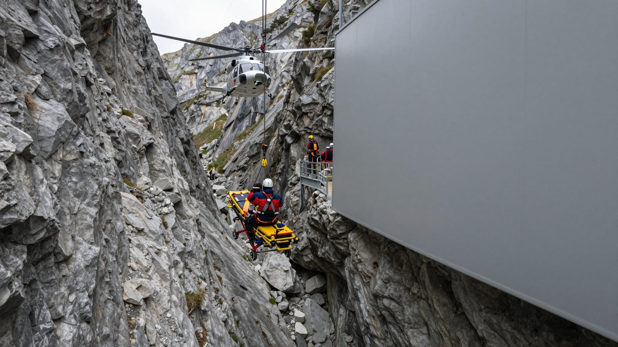 Un randonneur de 19 ans fait une chute de 30 mètres dans les gorges de l'Ötscher