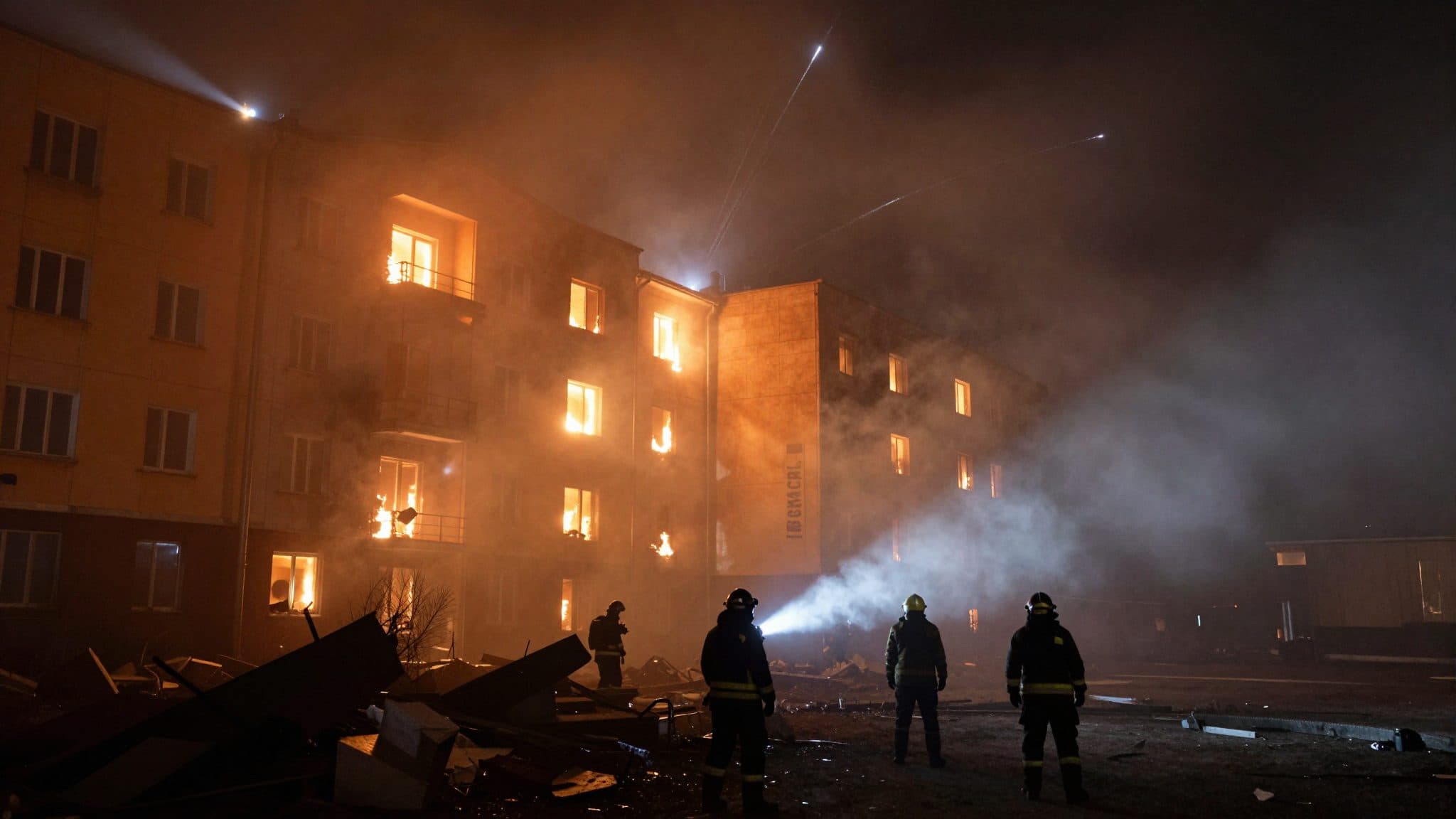 Attaque à la roquette russe sur Kiev : au moins un mort et onze blessés