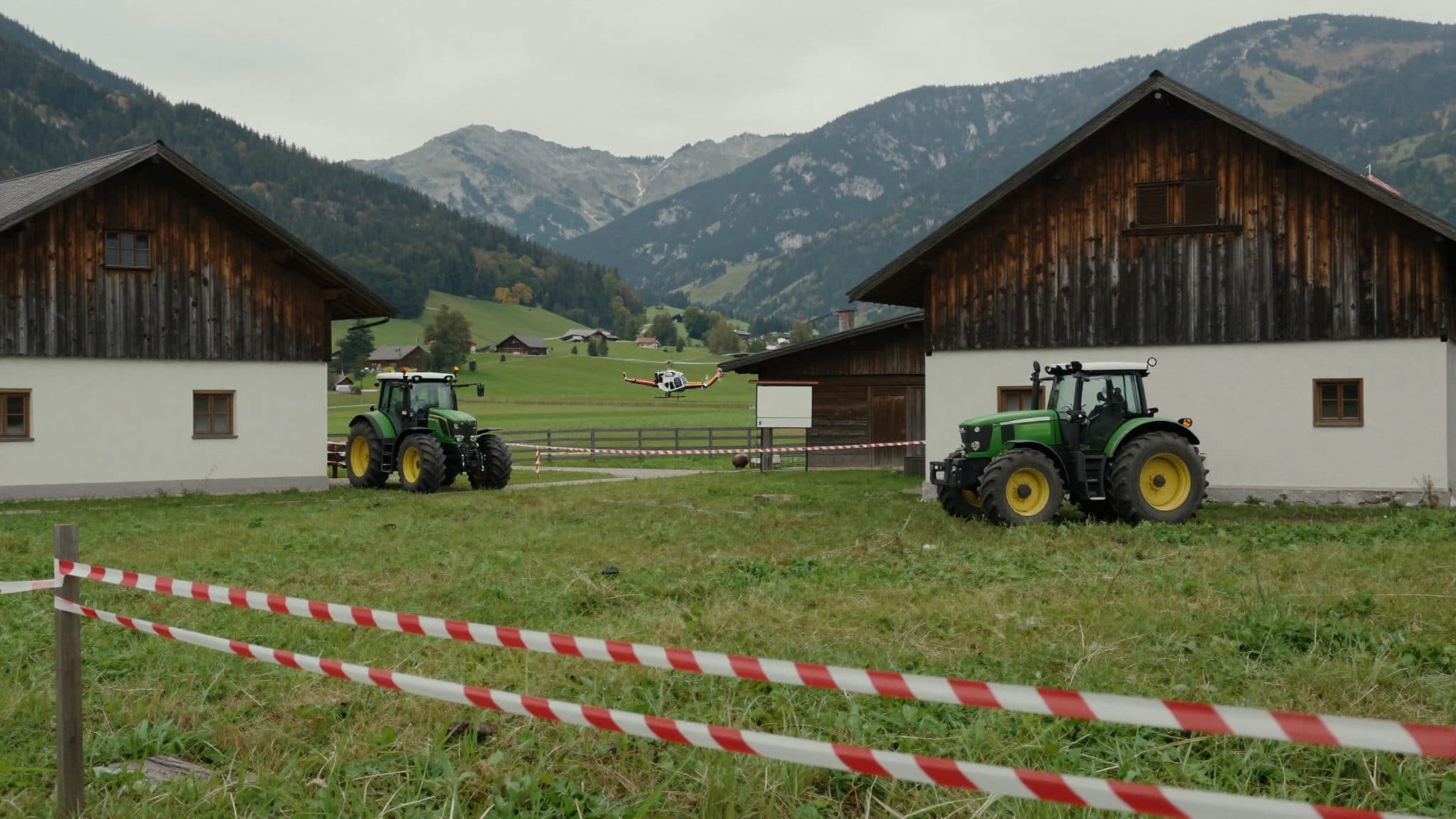 Accident de tracteur dans une ferme du Vorarlberg : un enfant de trois ans meurt, sa sœur grièvement blessée